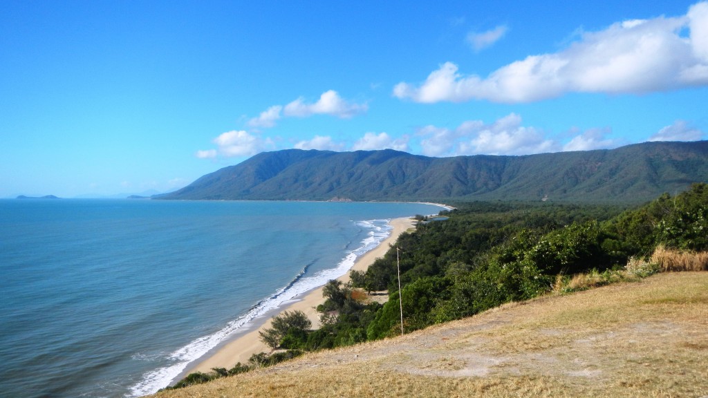 View from Coastal Drive Between Port Douglas & Cairns