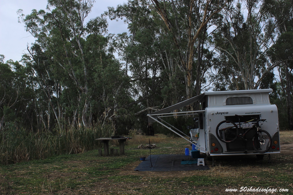 Tracing the Murray River from Echuca to Swan Hill